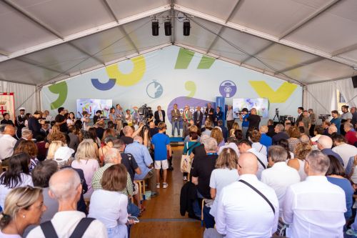Inaugurato il Festivaletteratura, a Mantova 300 autori fino al 7 settembre