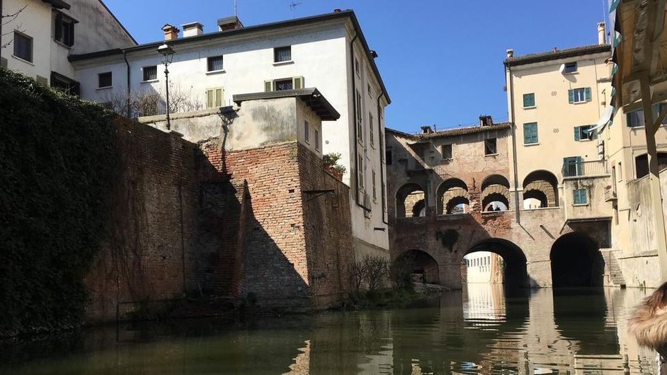 Creazione di un visitor center dedicato alla Città d’Acqua presso le Pescherie di Giulio Romano
